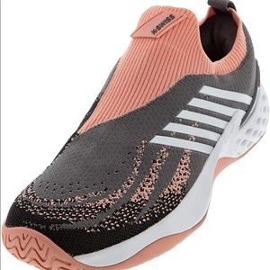 4| K-Swiss Aero Knit Tennis Shoes